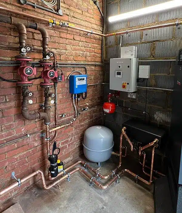 Gas Engineer Swindon Service JR Heat.jpg